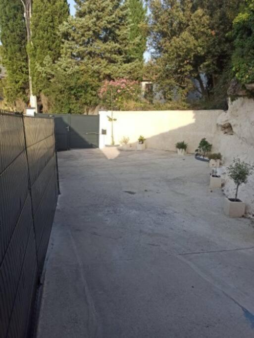 Maison, Rue Calme Dans Village Saint-Mitre-les-Remparts Bagian luar foto